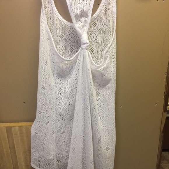 OP white lace bathing suit cover up/ long shirt - Picture 6 of 7